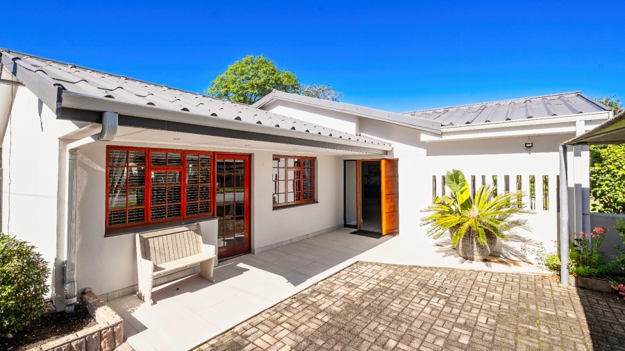 4 Bedroom Property for Sale in Heather Park Western Cape